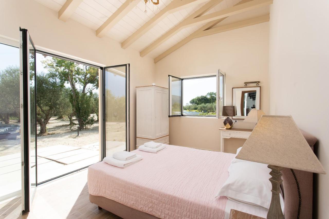 Aneli Luxury Villas - Villa Semeli Áyios Kírikos 외부 사진